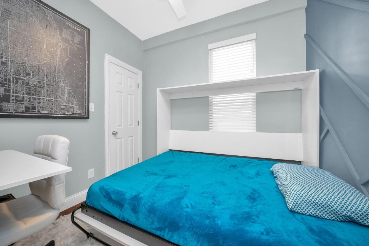 Modern 2 Bedroom In Avondale Apartment Chicago
