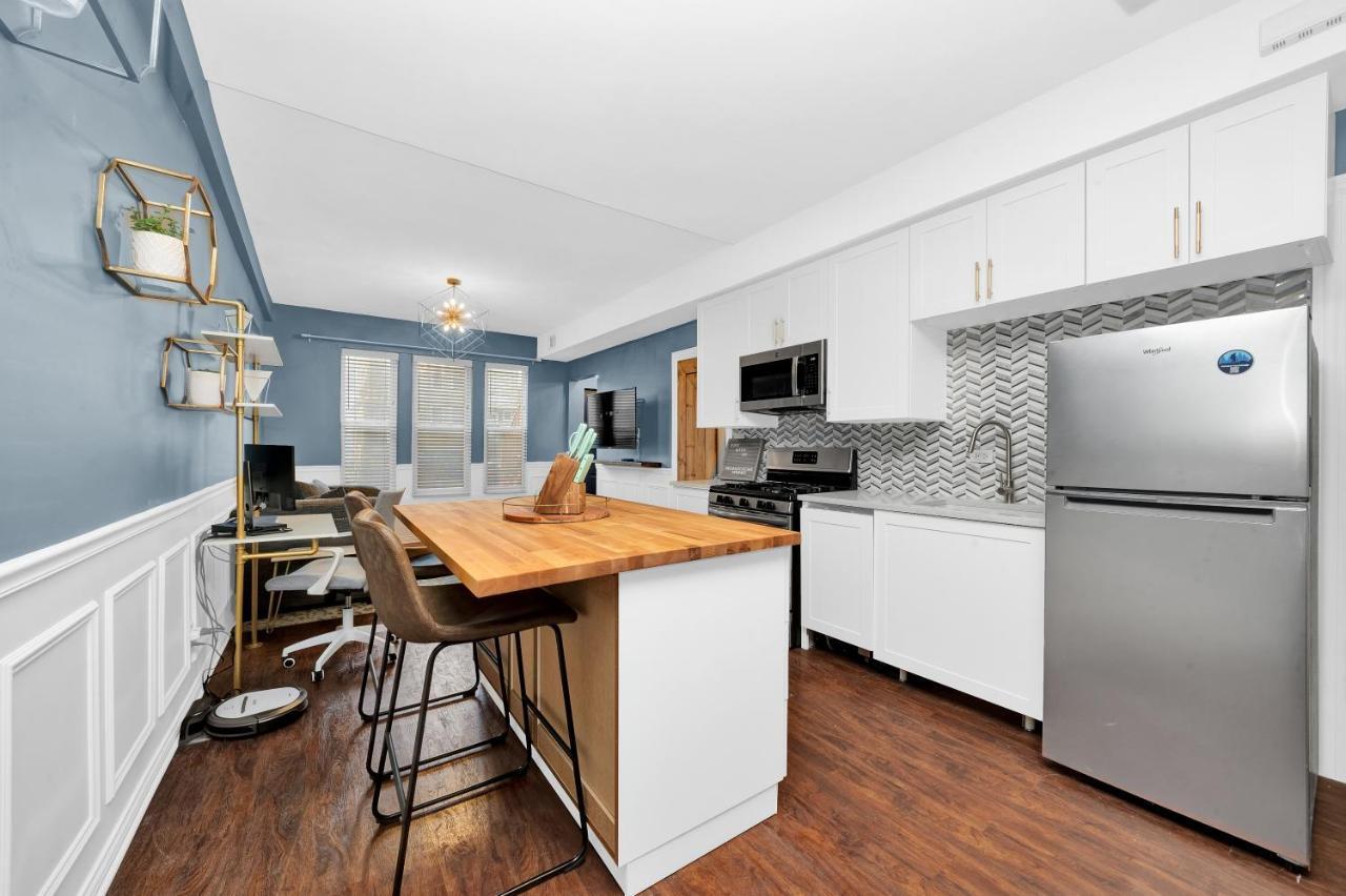 Modern 2 Bedroom In Avondale Appartamento